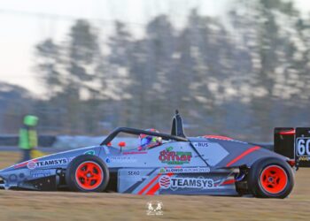 MAIRU ARRIBA CON EXPECTATIVAS