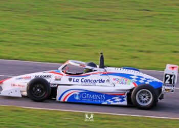 SIGUE EN EL TOP TEN DEL CERTAMEN