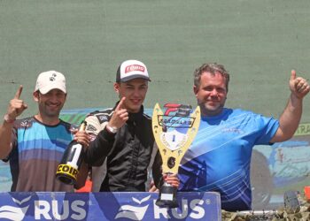 GALEANO GANA Y SE CANDIDATEA