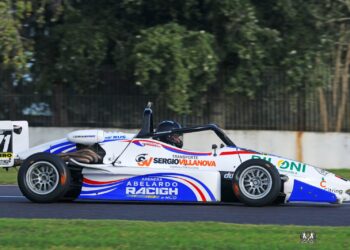  LEONARDELLI BUSCARA PEGAR EL SALTO EN CORDOBA