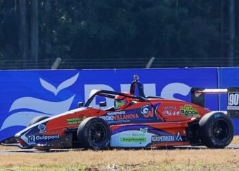 VILLANOVA Y LAS SENSACIONES POST DEBUT